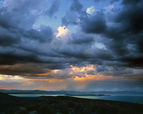 Light Show at Mono Lake